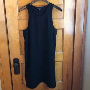 Karen Kane Black crepe racerback shift dress